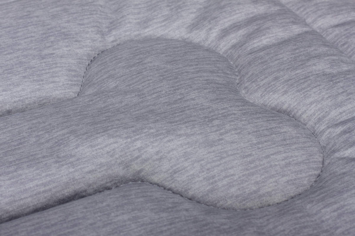 Legowisko materac dla psa Welsti ciemny szary srebrne kości i łapki M 70x50 antypoślizgowy