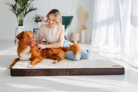 Legowisko materac dla psa Welsti ciemny szary srebrne kości i łapki XL 130x90 antypoślizgowy