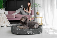 Owalne legowisko kojec dla psa Welsti ciemny szary srebrne kości i łapki L 68x55 wigofil