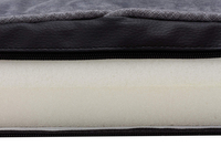 Owalne legowisko kojec dla psa Welsti ciemny szary srebrne kości i łapki M 58x47 antypoślizgowy